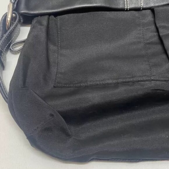 Coach Soft Leather Soho F10937 Black Slim Duffle Convertible Crossbody Bag EUC - Picture 12 of 16